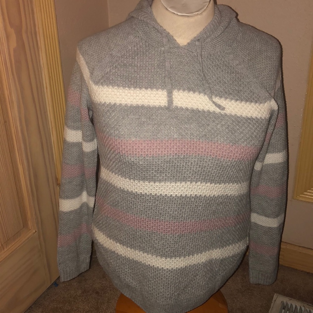 Gray striped Knitted hoodie size XL
